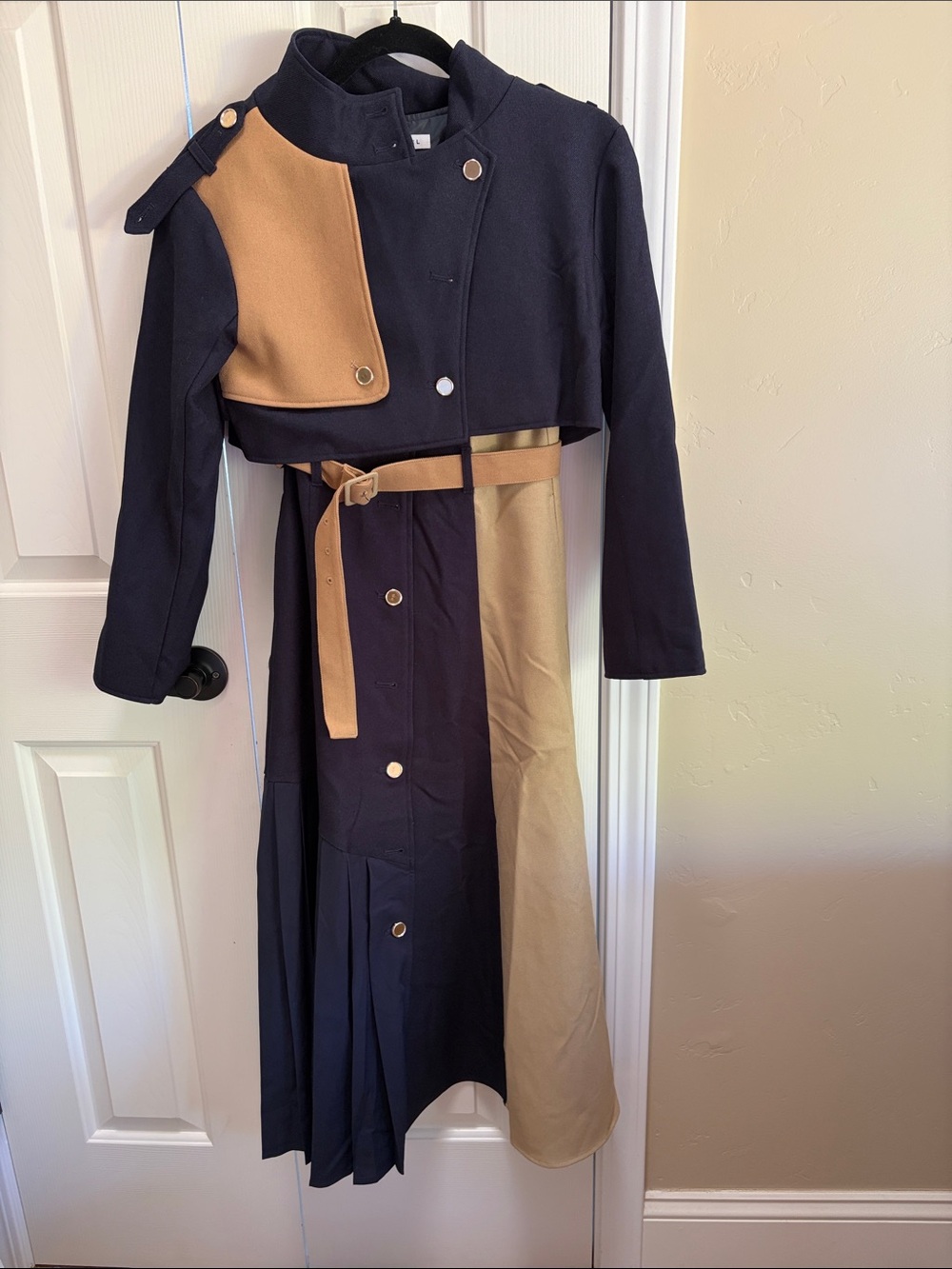 2 piece Women's Trench Coat/ sleeveless dress brand new